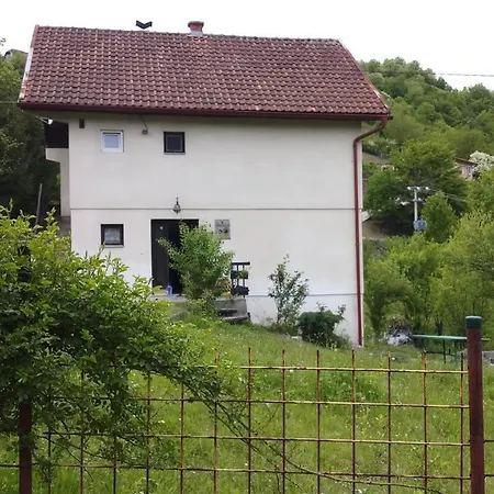 Vikend Kuca Careva Cuprija-apartman *